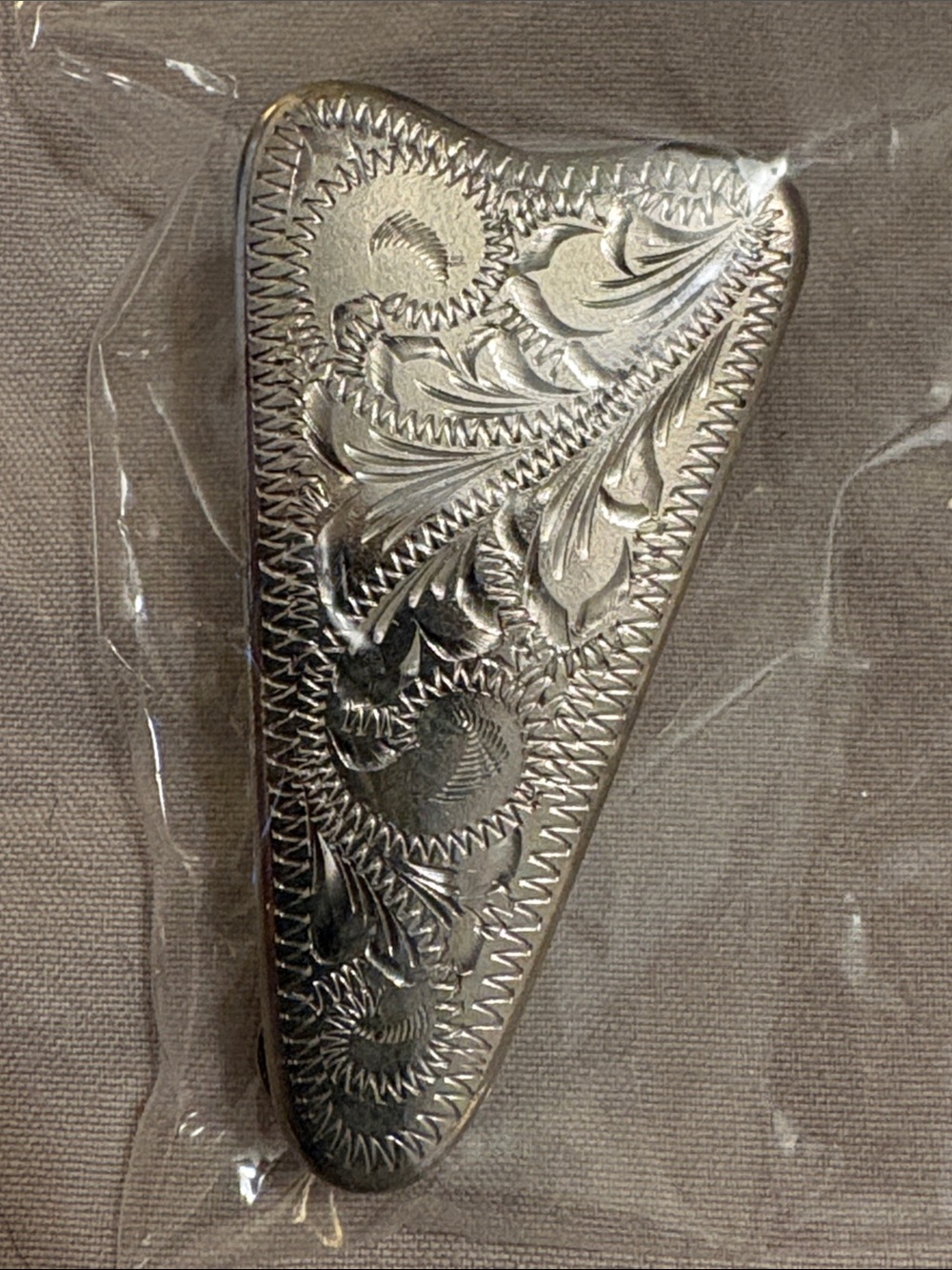 Engraved Silver- Decorative Tip Floral Design